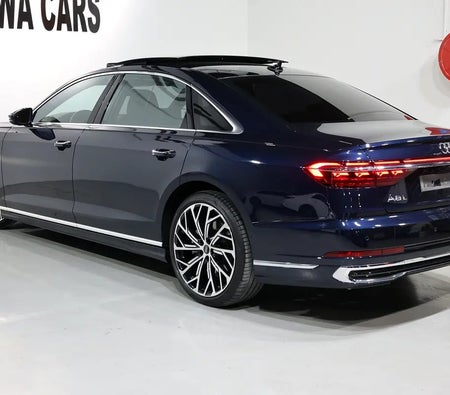 Audi A8 2022, photo 4 of 4