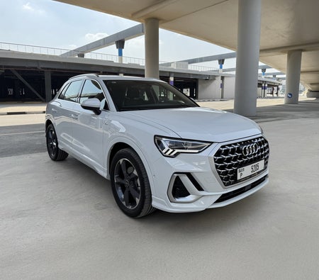 Audi Q3 S Line 2024