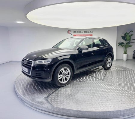 Siyah Audi Q5 2019