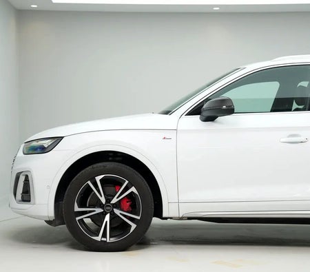 Audi Q5 45 TFSI quattro S line 2023, photo 3 of 4