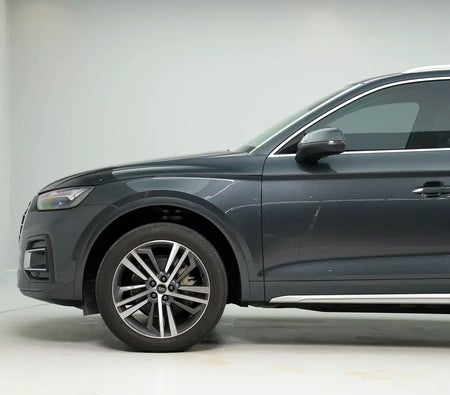 أودي Q5 45 TFSI quattro 2023, photo 3 of 4