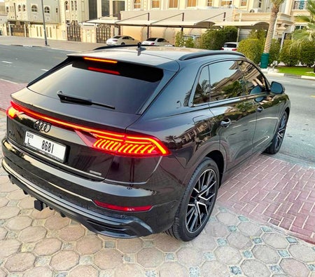 Audi Q8 2021