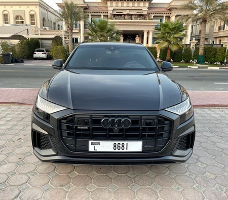 Audi Q8 2021