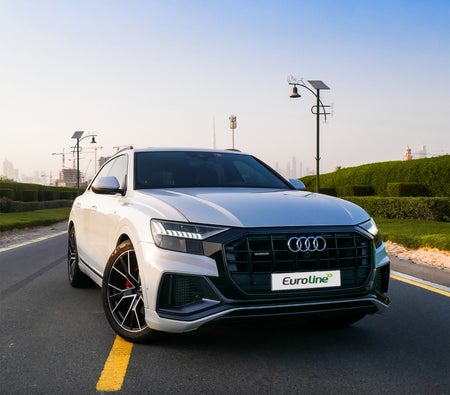 Audi Q8 2023