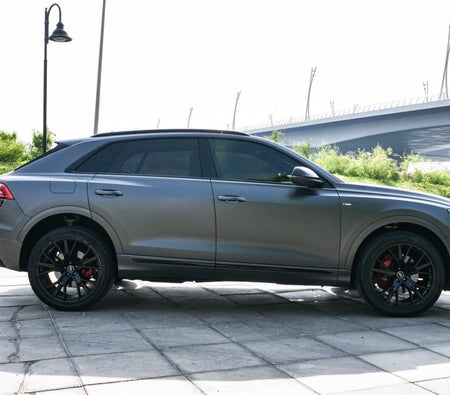 Audi Q8 S Line Kit 2023