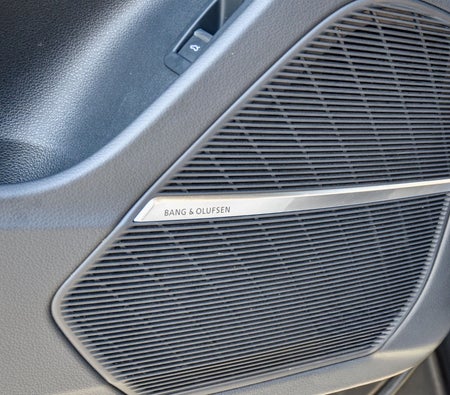 Audi Q8 S Line Kit 2023