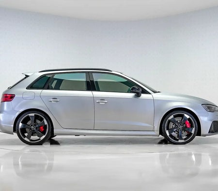 Silber Audi RS3 2016