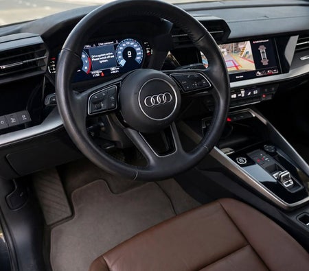 Audi A3 2022, photo 3 of 4
