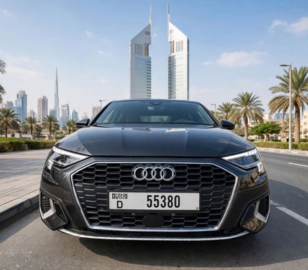 Audi A3 2022, photo 2 of 4