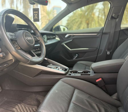 Audi A3 2023, photo 3 of 4