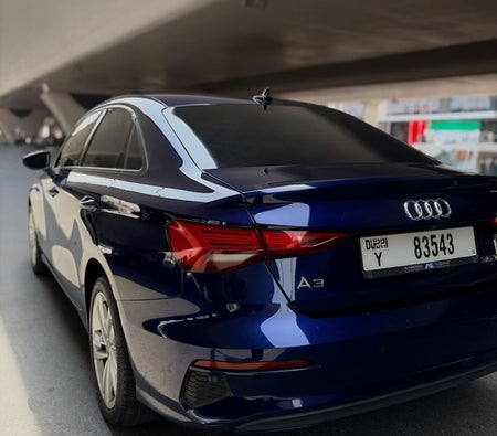 Mavi Audi A3 2024 Mavi Audi A3 2024