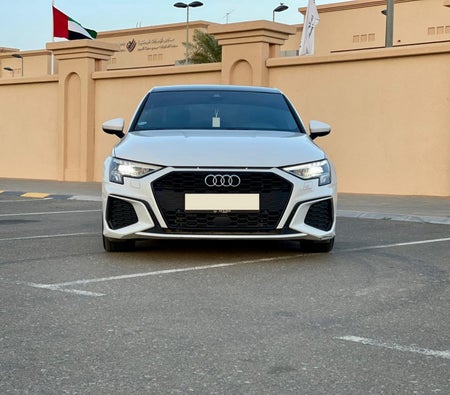 白色的 奥迪 A3 2024年