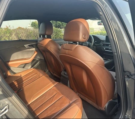 Audi A4 2023