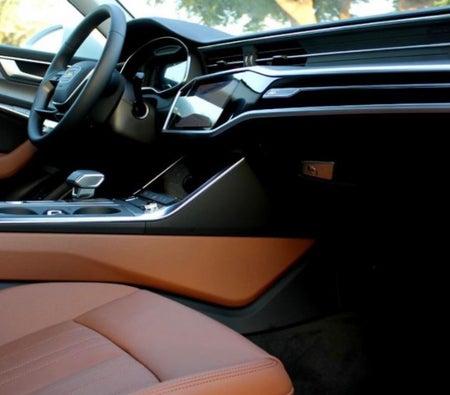 Audi A6 2023, photo 3 of 4