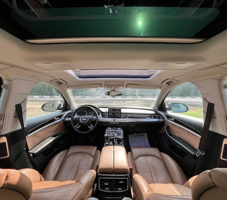 Audi A8 L S-line 2015, photo 3 of 4