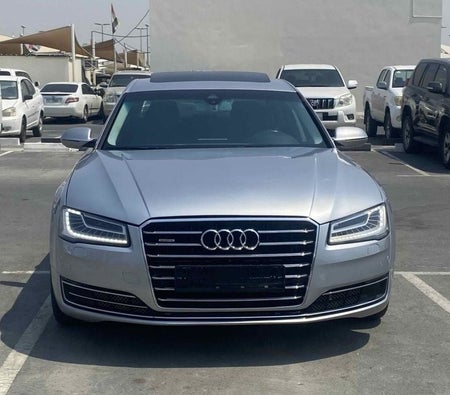 Audi A8 2017, photo 2 of 4