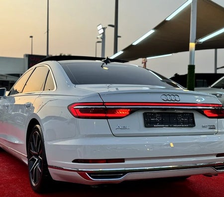 Audi A8 60 TFSI Quattro Sport 2019, photo 4 of 4
