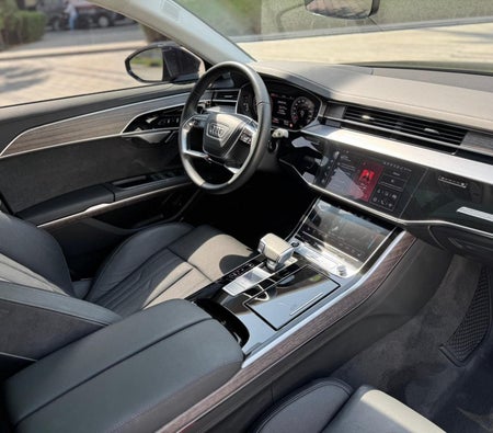 Audi A8 2024
