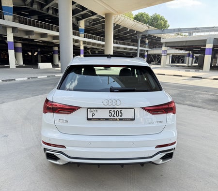 Audi Q3 S Line 2024