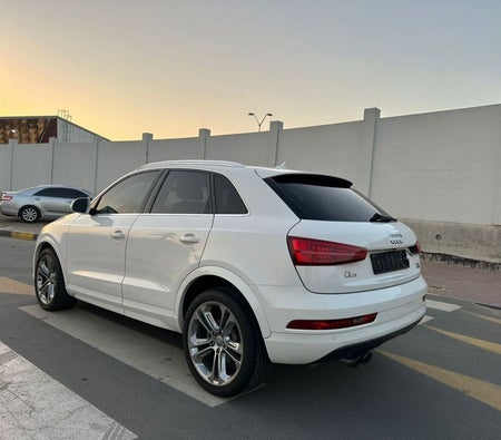 Audi Q3 2018, photo 4 of 4