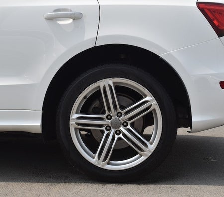 Audi Q5 S-line 2015, photo 2 of 4