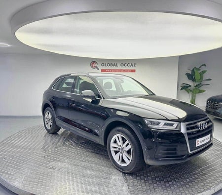Nero Audi Q5 2019