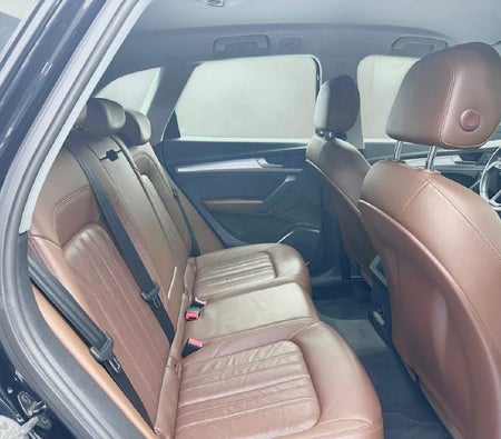 Nero Audi Q5 2019