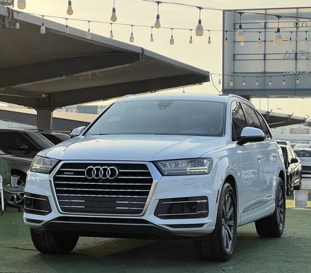 Audi Q7 45 TFSI S-Line Quattro 2018, photo 3 of 4