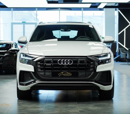 White Audi Q8 S Line Kit 2022