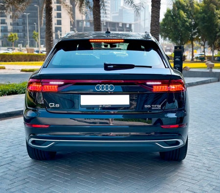 Audi Q8 2023
