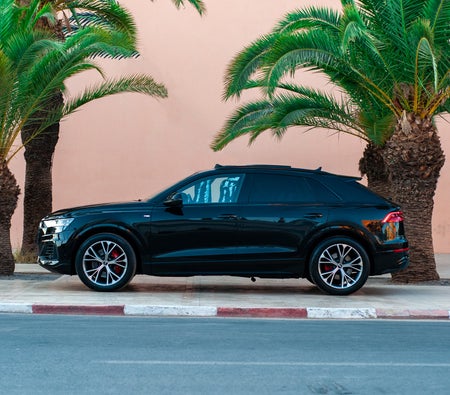 Black Audi Q8 2023 Black Audi Q8 2023