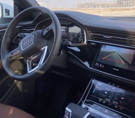 Audi Q8 2025, photo 3 of 4