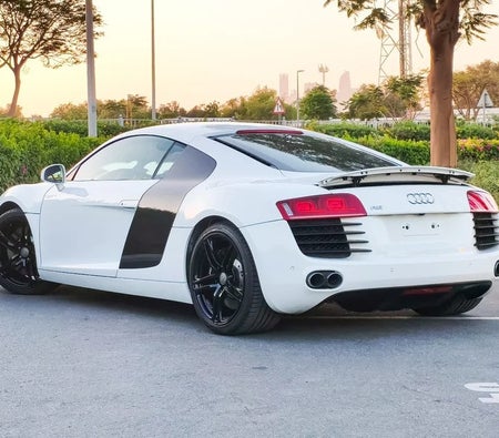 Bianca Audi R8 2009