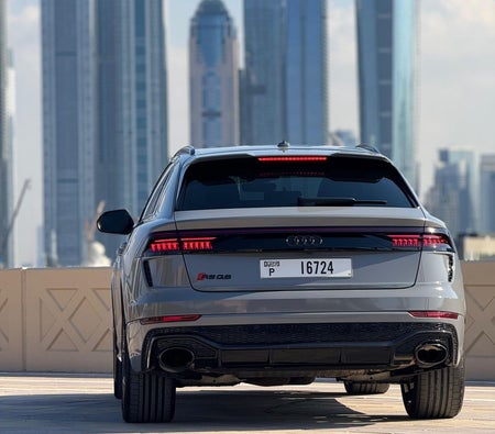 Audi RS Q8 2023