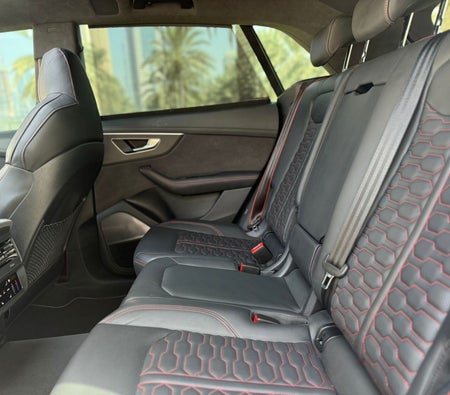 Audi RS Q8 2023