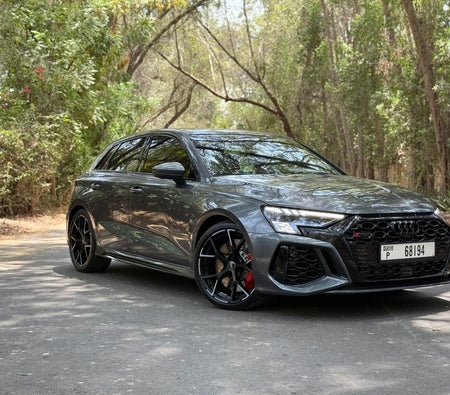 Audi RS3 2024