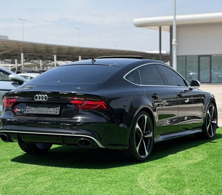 Nero Audi RS7 2016