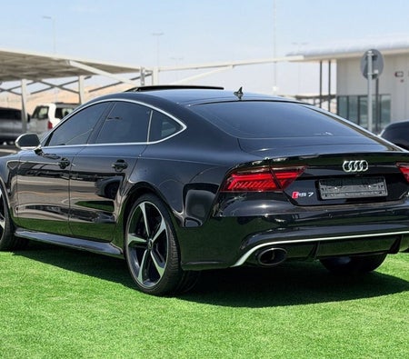 Nero Audi RS7 2016
