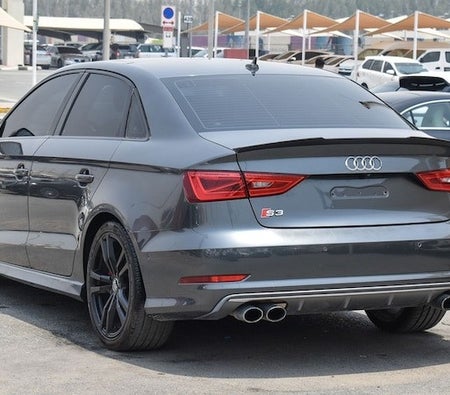 Gris Audi S3 2016