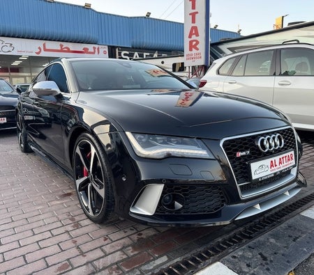 Schwarz Audi RS7 2015