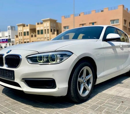 بي إم دبليو  120 آي سبورت-لاين 2019, photo 3 of 4