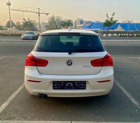 بي إم دبليو  120 آي سبورت-لاين 2019, photo 4 of 4