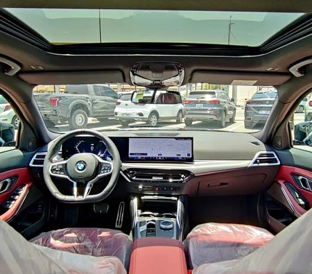 Black BMW 318i 2026