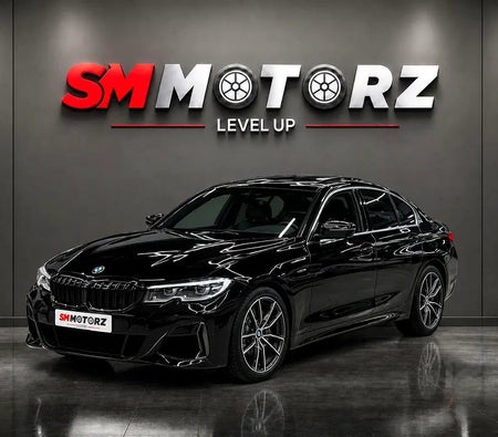 BMW 330i M Sport 2022, photo 2 of 4