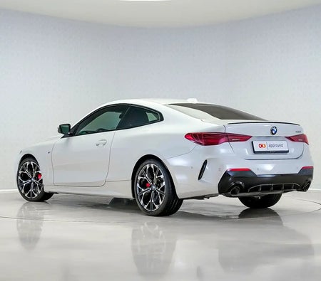 Weiß BMW 430i M Sport 2025 Weiß BMW 430i M Sport 2025