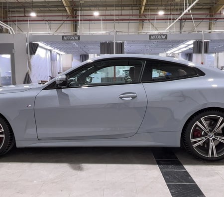 Gray BMW 430i M Sport 2023