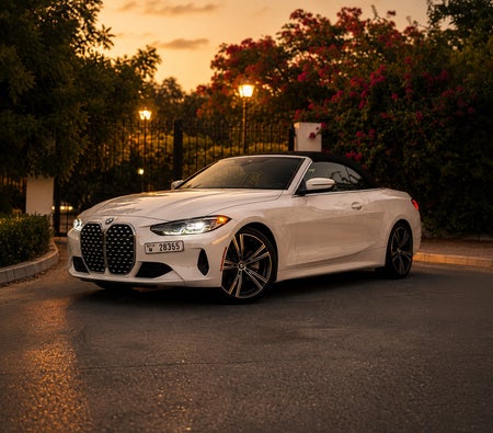 BMW 430i Cabriolet 2024, photo 4 of 4