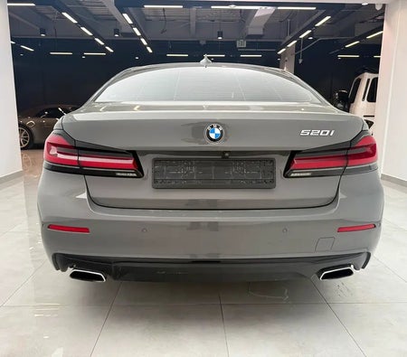 BMW 520i 2021, photo 4 of 4