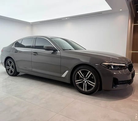 BMW 520i 2021, photo 3 of 4