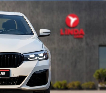 BMW 530i M Sport 2023, photo 3 of 4